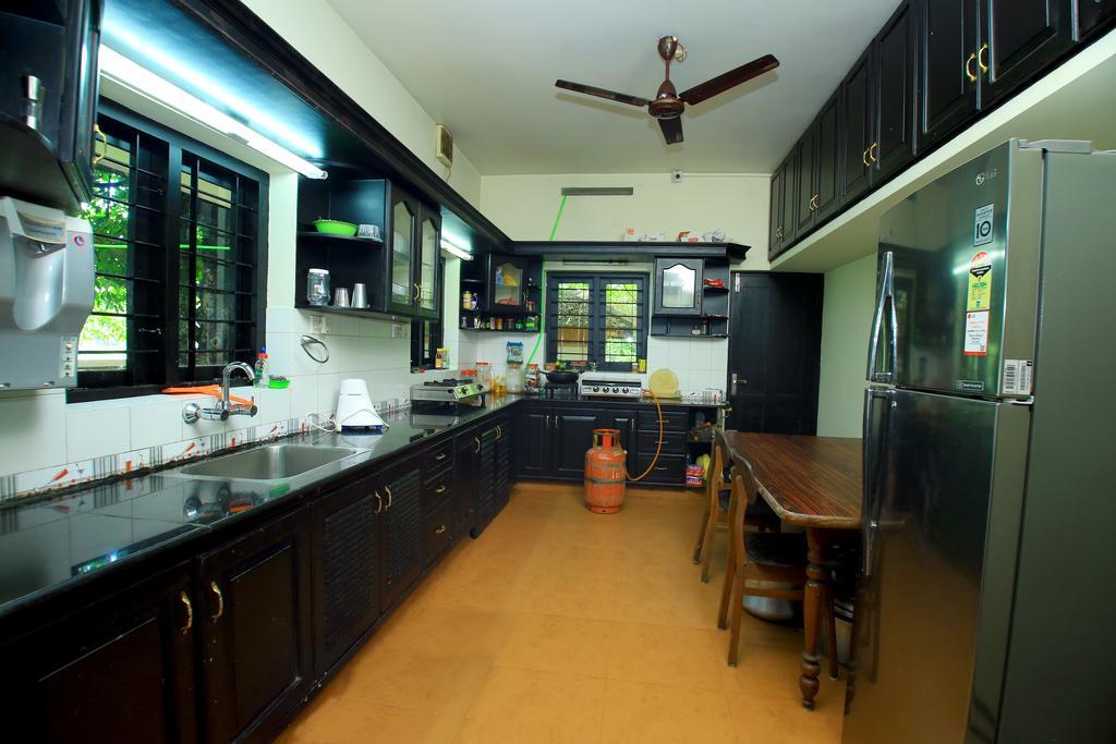 Malakkarethu House Lejlighed Aranmula Eksteriør billede